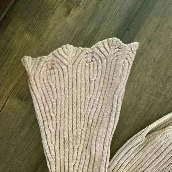 LA hearts pink knitted sweater - Picture 2 of 4